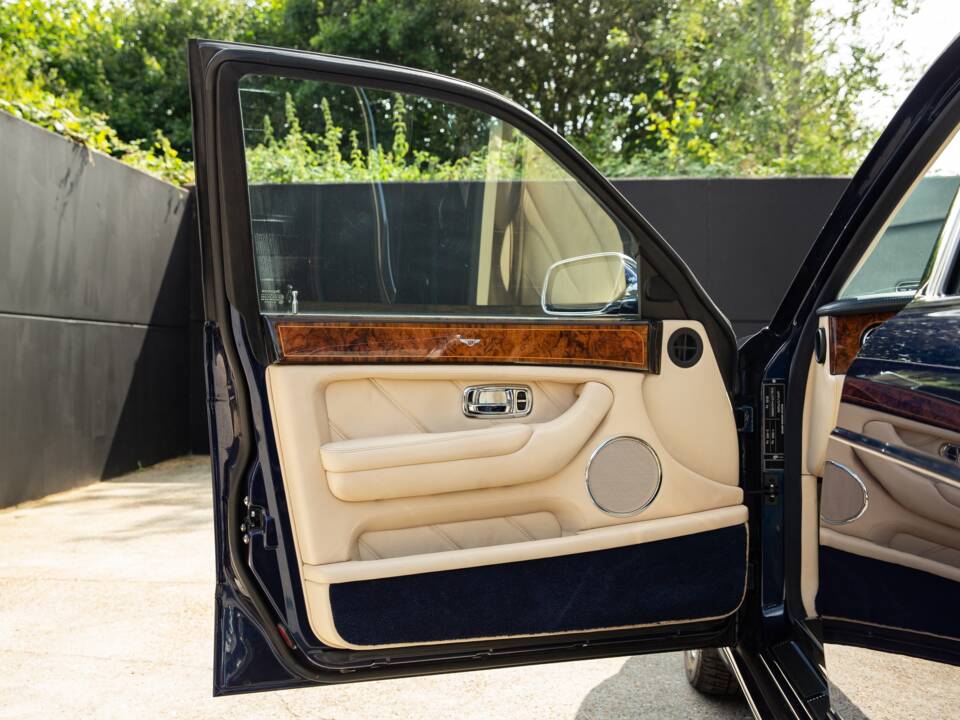 Image 40/50 of Bentley Arnage T 24 Mulliner (2004)