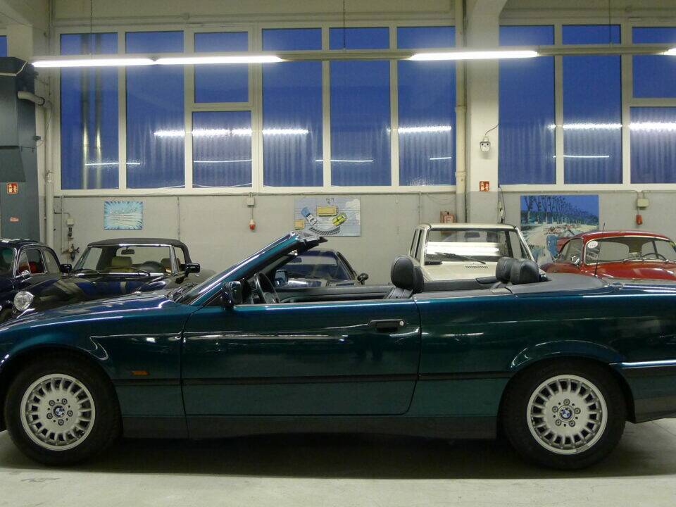 Imagen 1/35 de BMW 328i (1996)