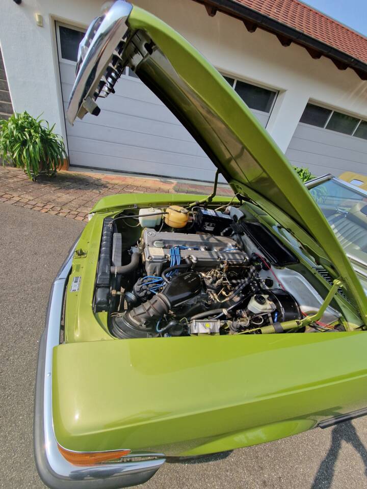 Bild 6/19 von Mercedes-Benz 280 SL (1977)