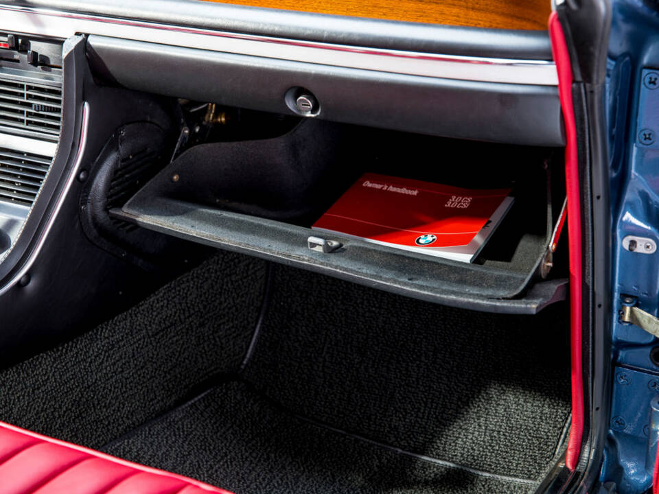 Image 28/50 of BMW 3.0 CS (1972)