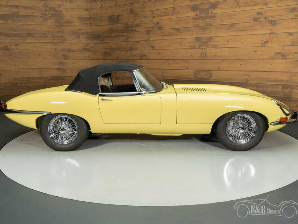 Imagen 12/19 de Jaguar E-Type 4.2 (1965)