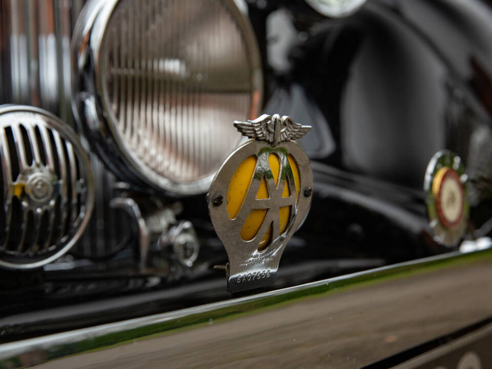 Image 35/50 of Bentley 4 1&#x2F;4 Litre (1938)