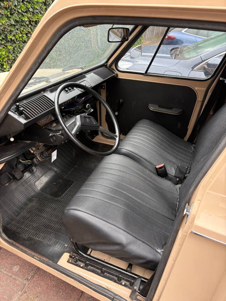 Bild 16/21 von Citroën Acadiane (1983)