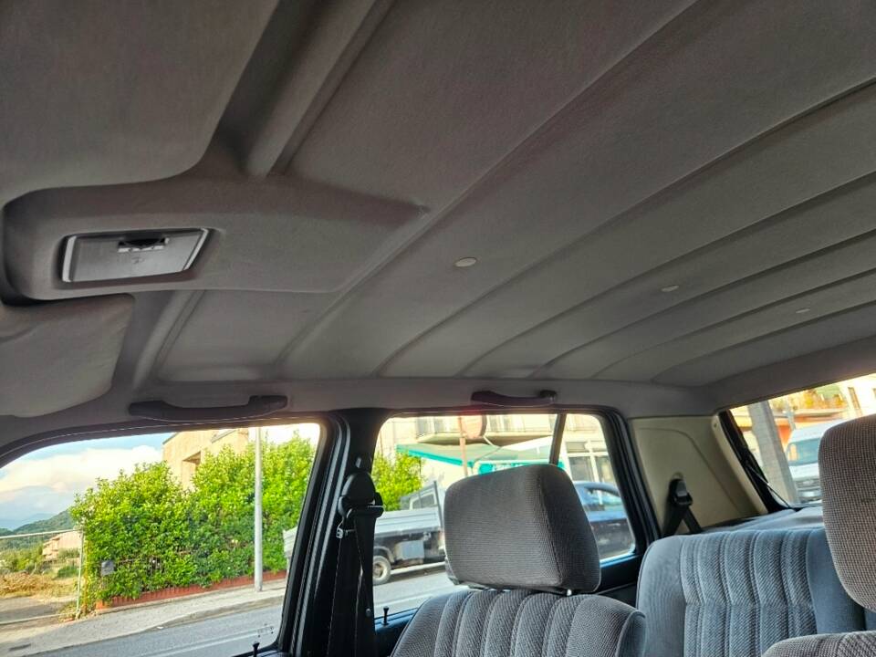Bild 34/91 von Volkswagen Golf II 1.6 (1990)