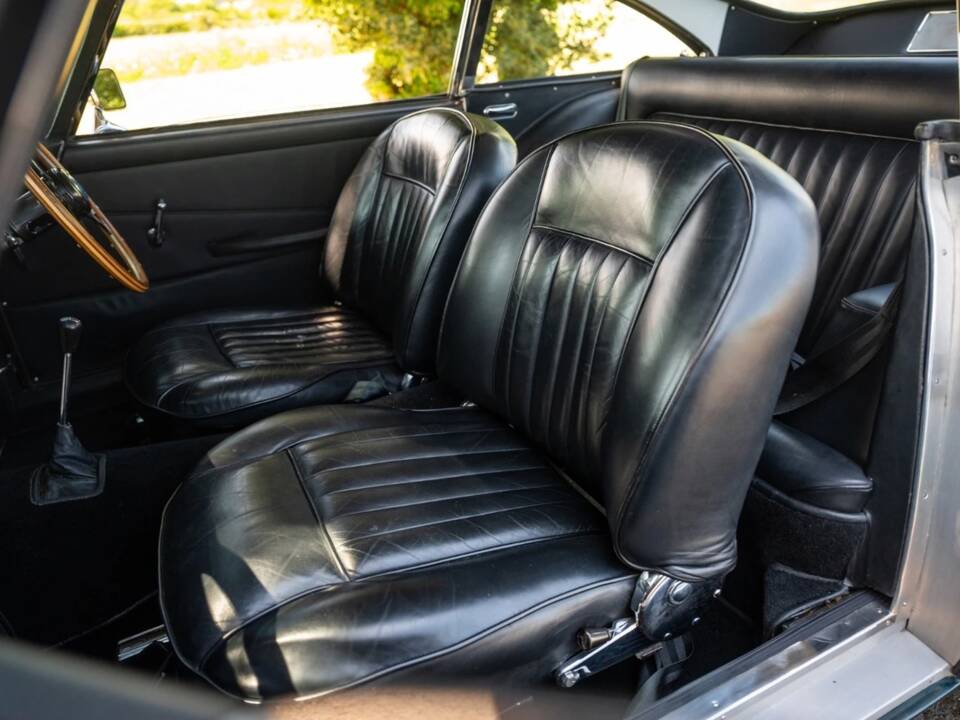 Afbeelding 49/76 van Aston Martin DB 4 (1961)