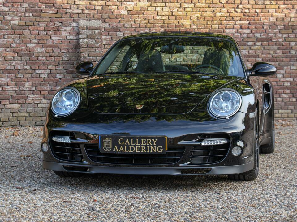 Bild 9/50 von Porsche 911 Turbo (2010)