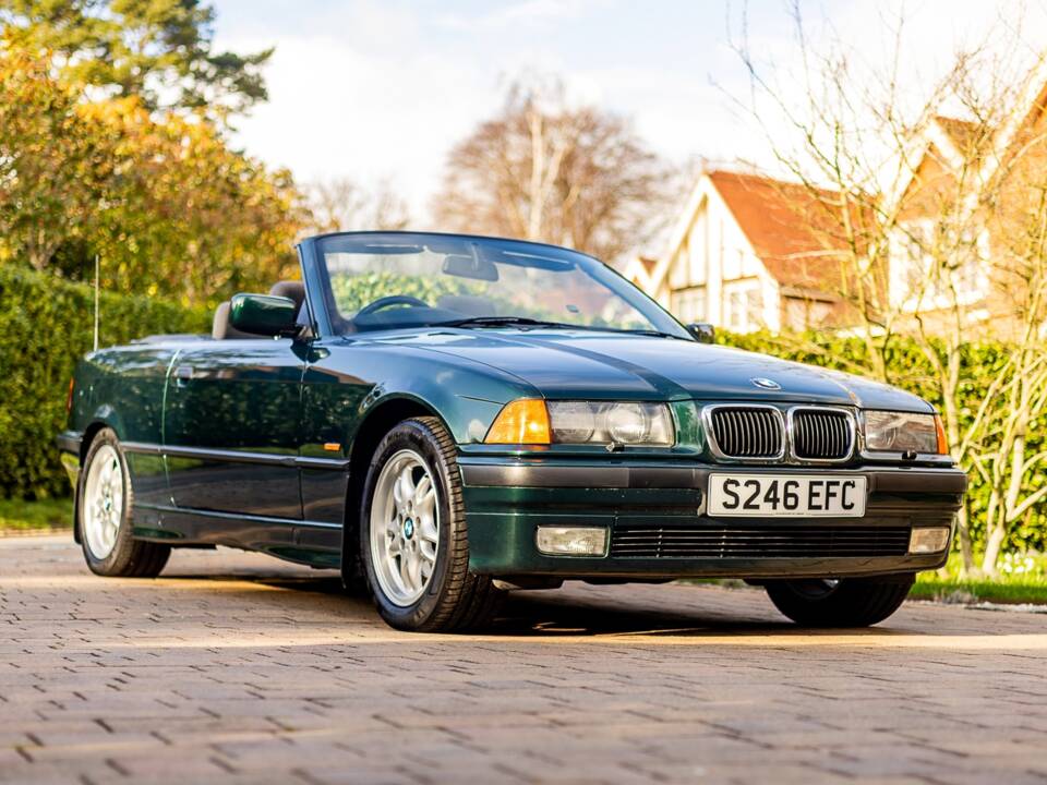 Image 1/49 of BMW 328i (1998)