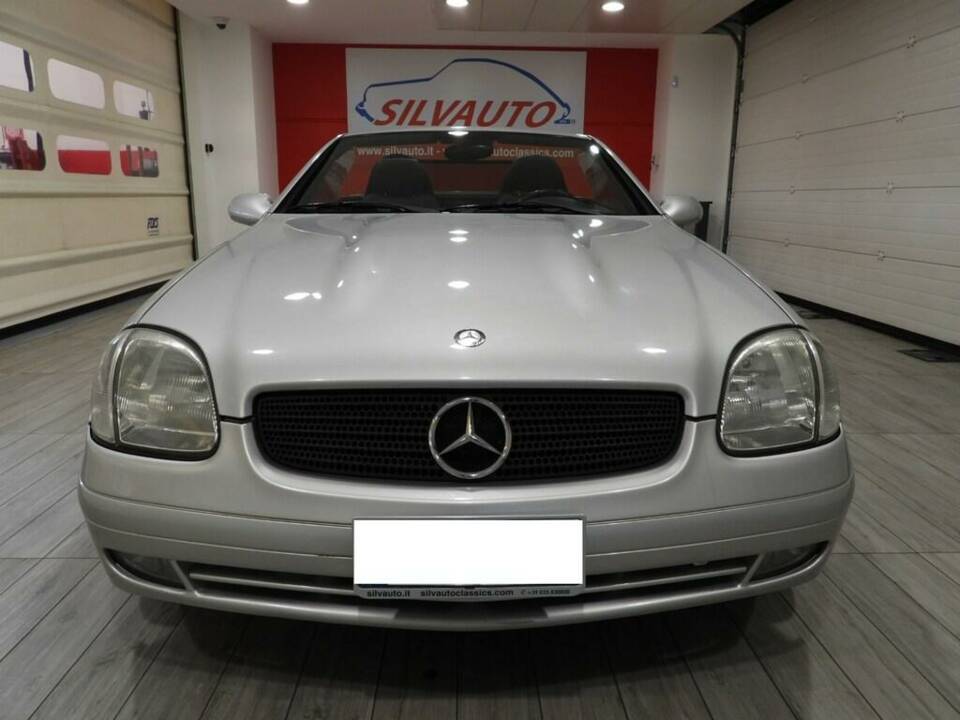 Image 2/15 de Mercedes-Benz SLK 200 Kompressor (2000)