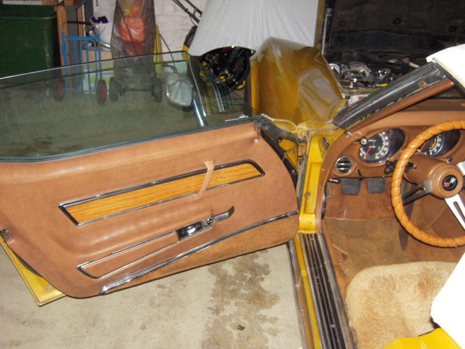 Image 19/38 de Chevrolet Corvette Stingray (1973)