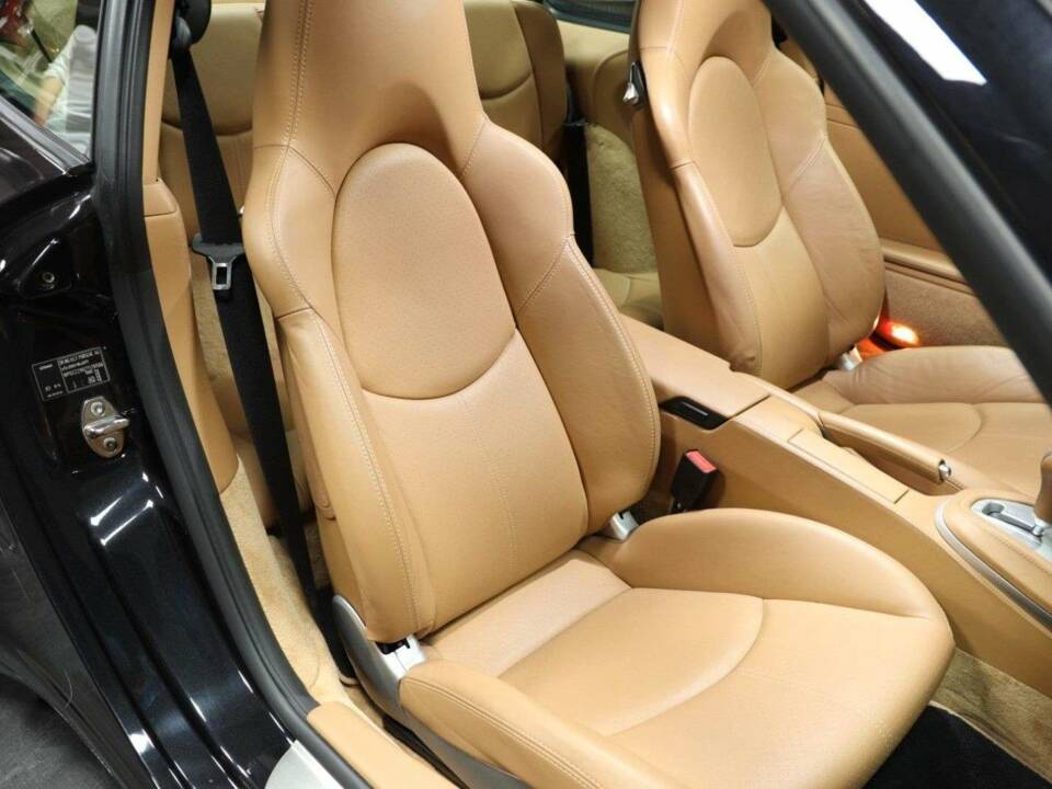 Image 20/30 of Porsche 911 Turbo (2006)