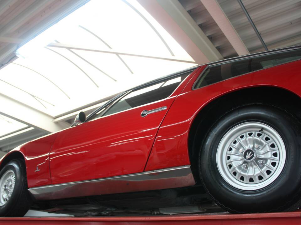 Immagine 11/50 di Maserati Indy 4700 (1971)