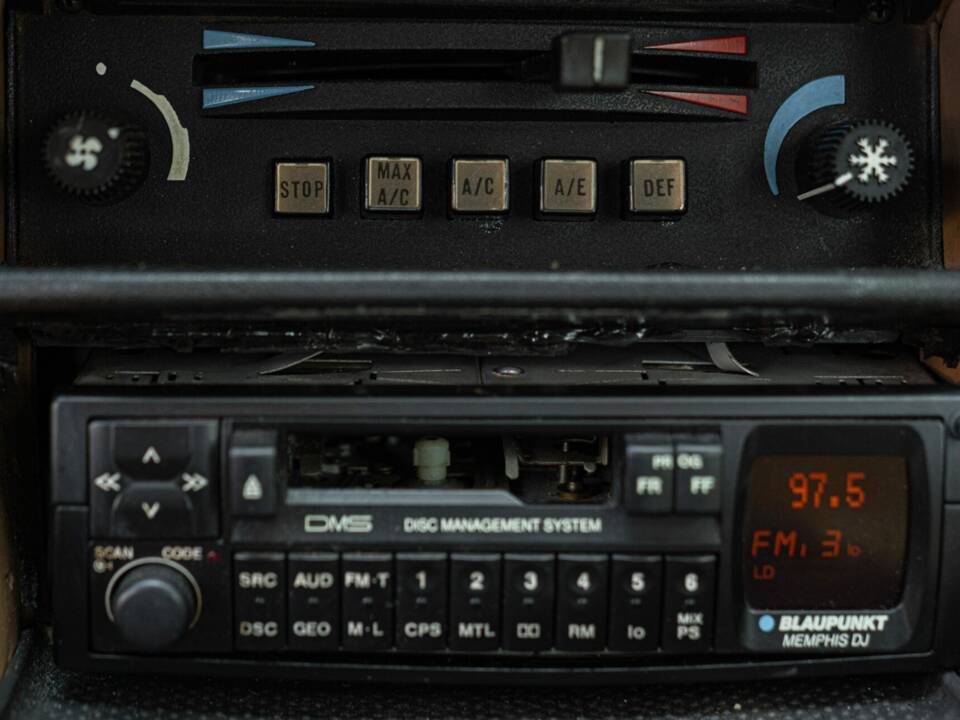 Image 41/50 of Alfa Romeo Alfa 6 - 2.5 (1979)