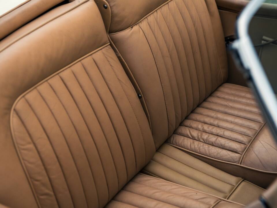 Image 25/45 of Jaguar XK 120 OTS (1950)