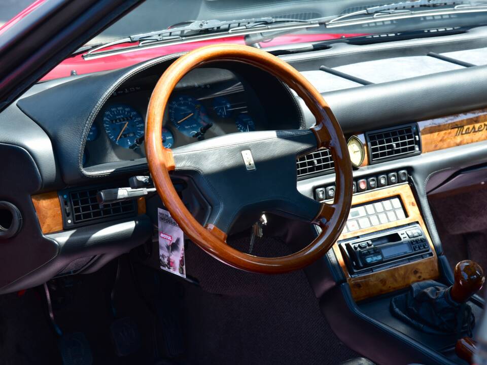 Bild 13/16 von Maserati Karif (1989)