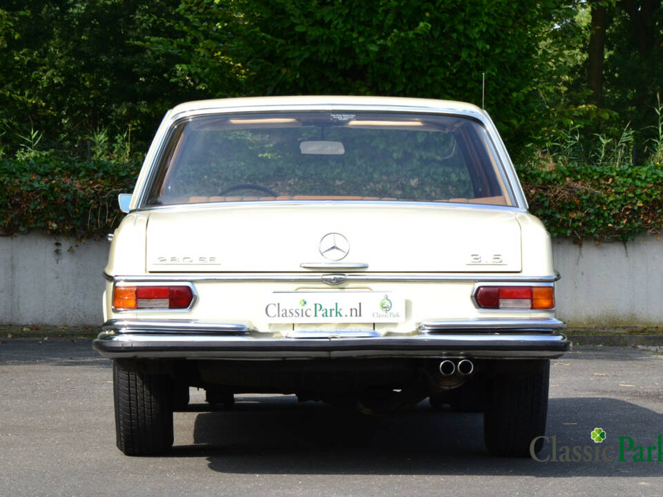 Afbeelding 4/49 van Mercedes-Benz 280 SE 3,5 (1972)