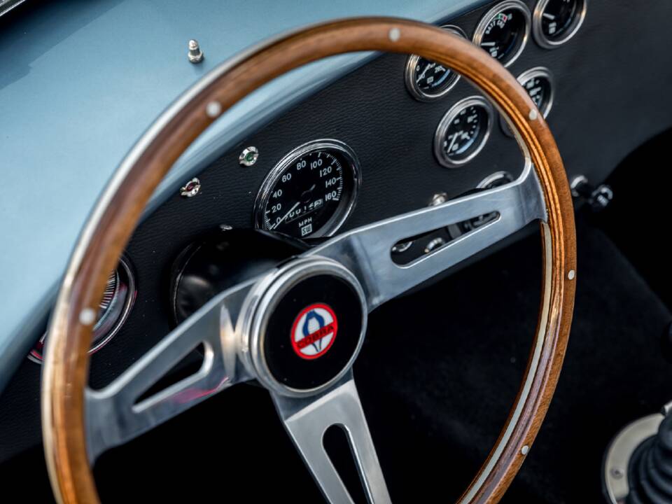 Bild 5/26 von AC Cobra 289 (1963)