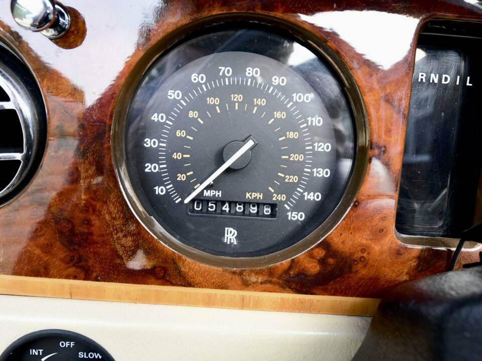 Image 40/50 of Rolls-Royce Corniche III (1990)