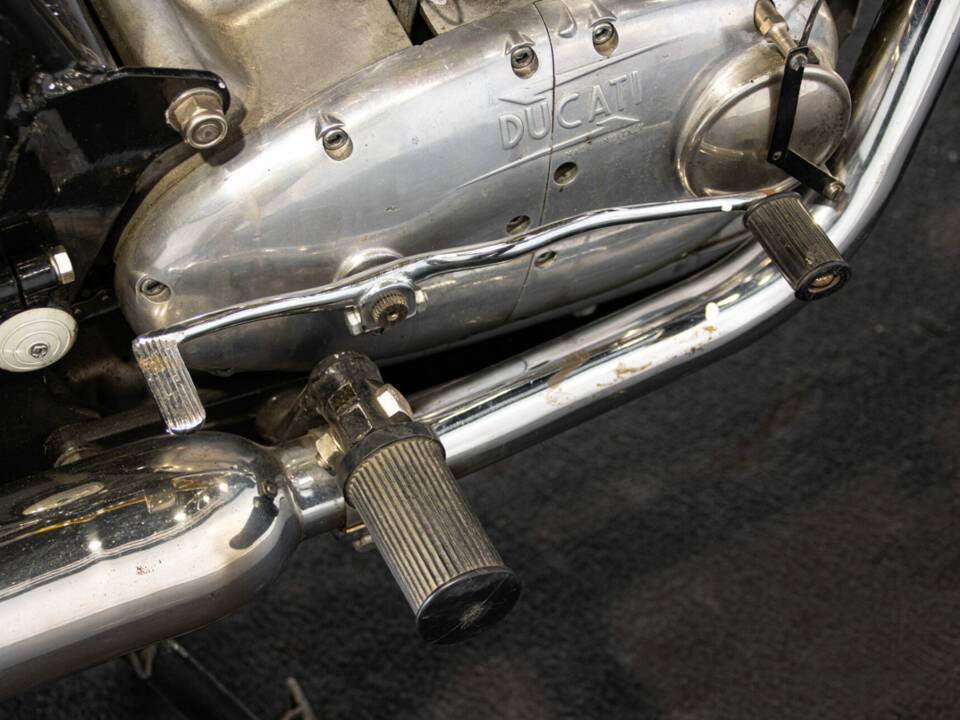 Immagine 49/50 di Ducati 350 Scrambler (1971)