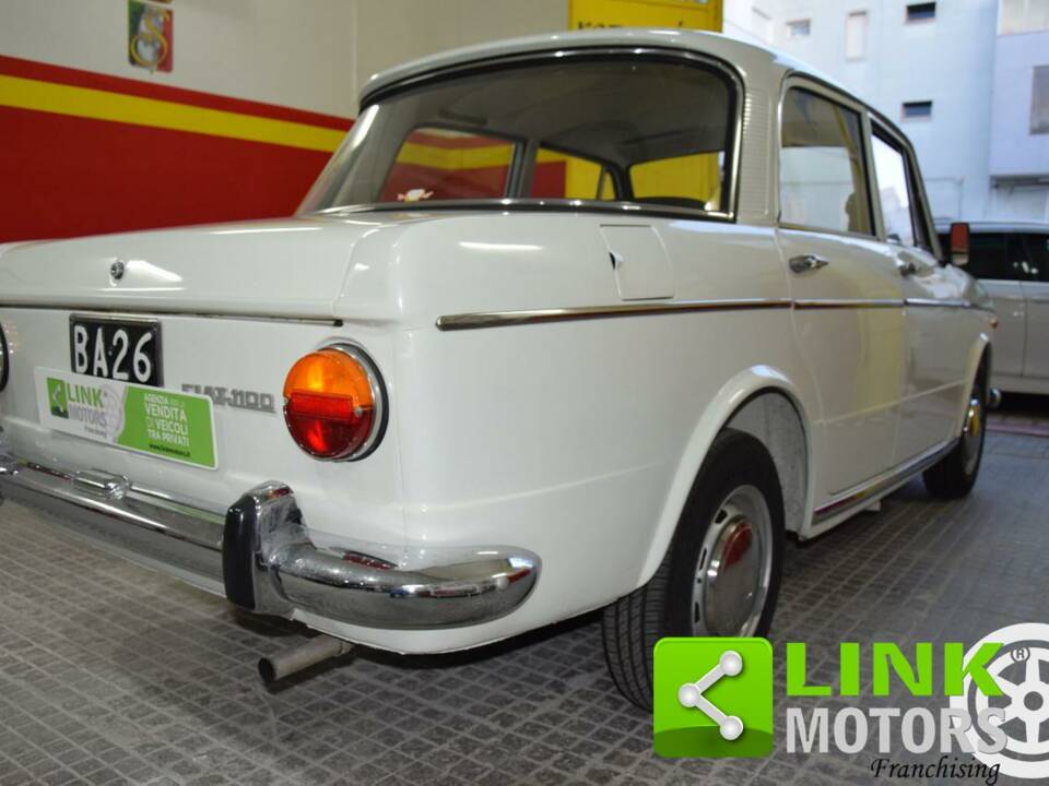 Image 6/10 of FIAT 1100 R (1968)