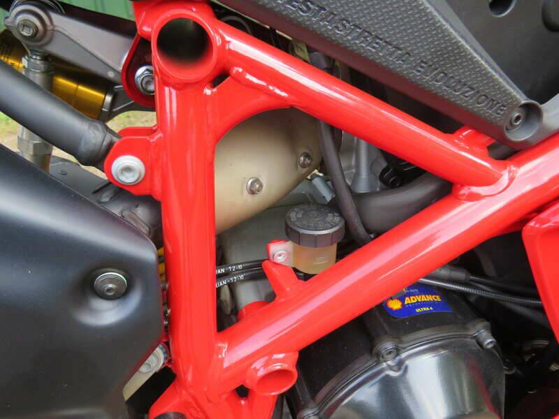 Immagine 26/46 di Ducati DUMMY (2012)