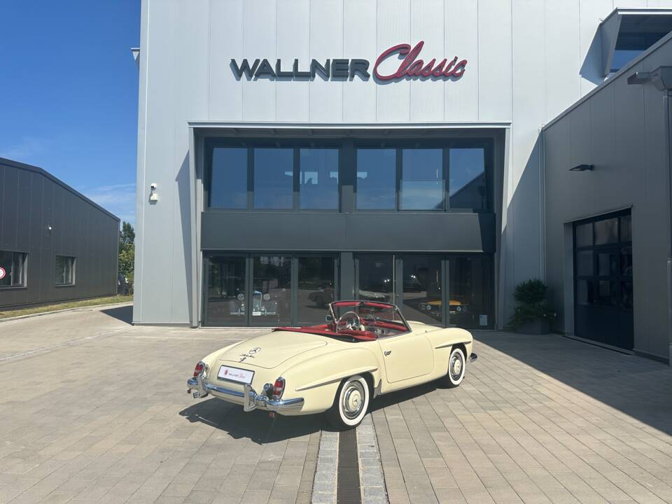 Image 13/30 de Mercedes-Benz 190 SL (1960)