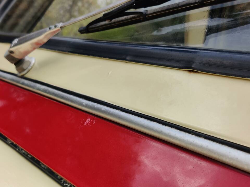 Image 20/45 of Citroën AK 400 (1975)