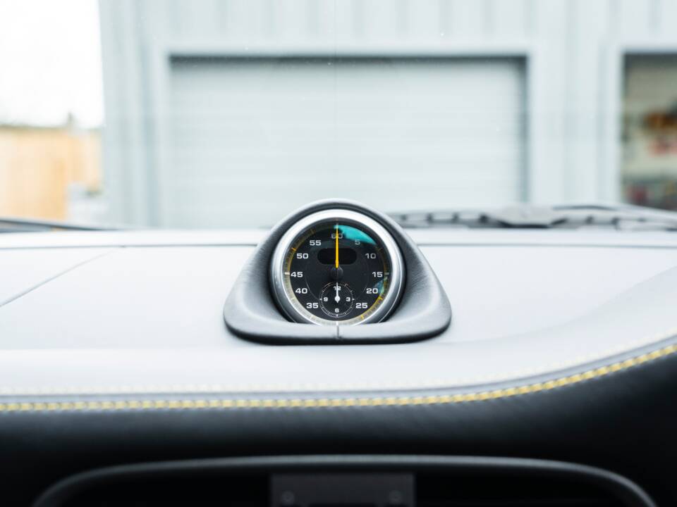 Bild 28/52 von Porsche 911 GT2 (2008)