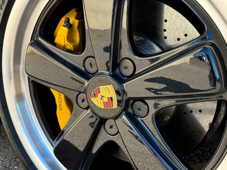 Image 13/37 of Porsche 911 Speedster (2010)