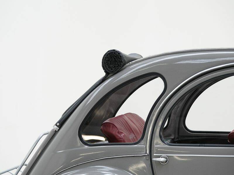 Image 15/15 of Citroën 2 CV 6 (1982)