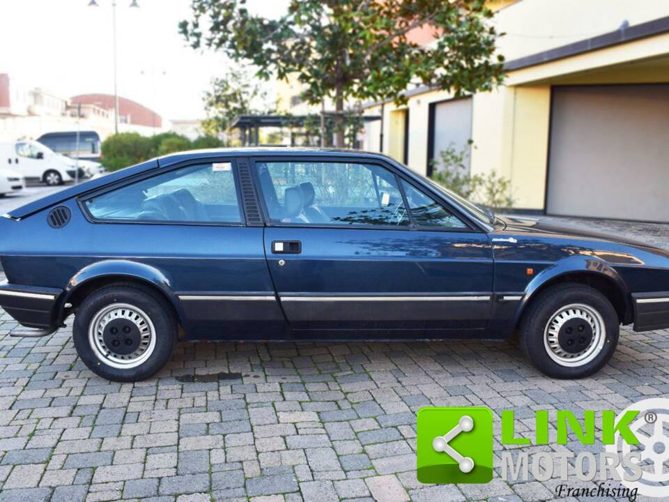 Imagen 4/10 de Alfa Romeo Alfasud 1.3 Sprint (1984)