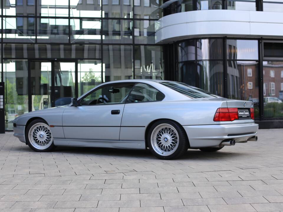Afbeelding 11/33 van BMW 840i (1994)