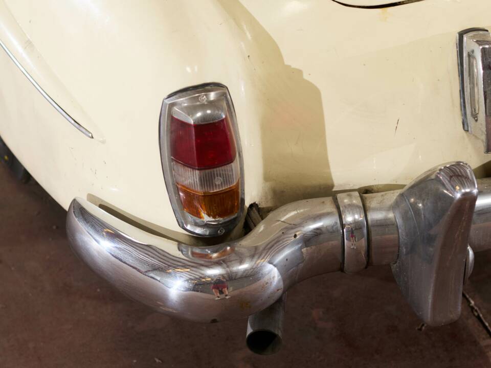 Image 25/83 de Mercedes-Benz 190 SL (1959)