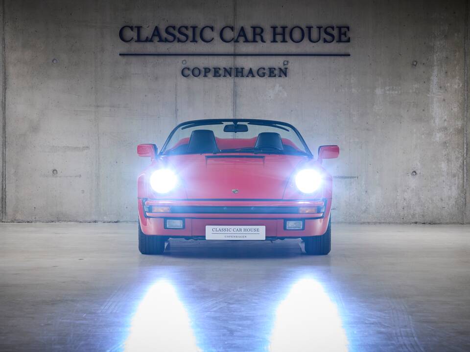 Immagine 15/96 di Porsche 911 Speedster 3.2 (1989)