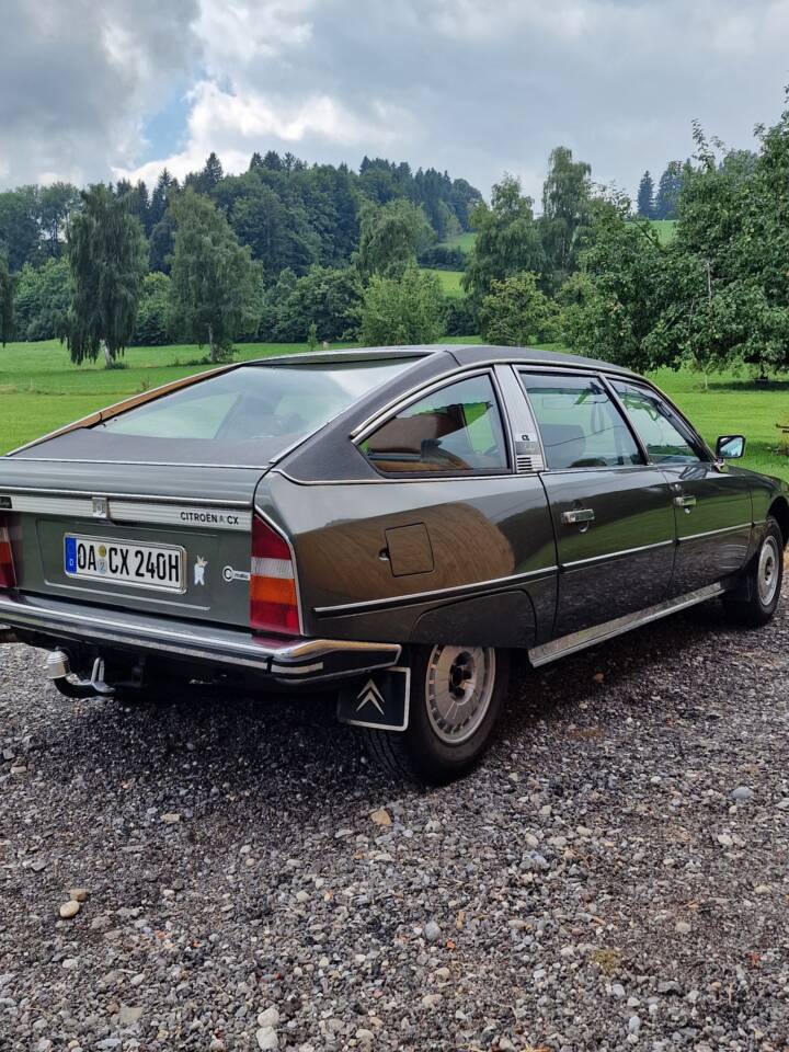 Afbeelding 5/110 van Citroën CX Prestige injection (1980)