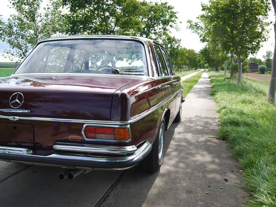 Afbeelding 23/58 van Mercedes-Benz 280 SE (1968)