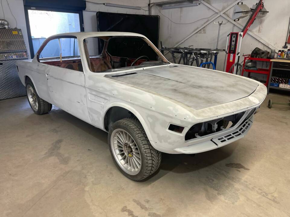 Bild 46/64 von BMW 3.0 CSi (1975)