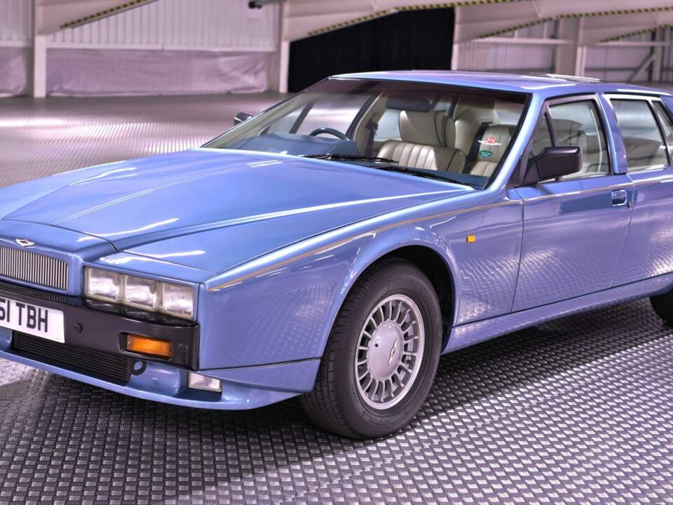 Imagen 9/50 de Aston Martin Lagonda (1989)