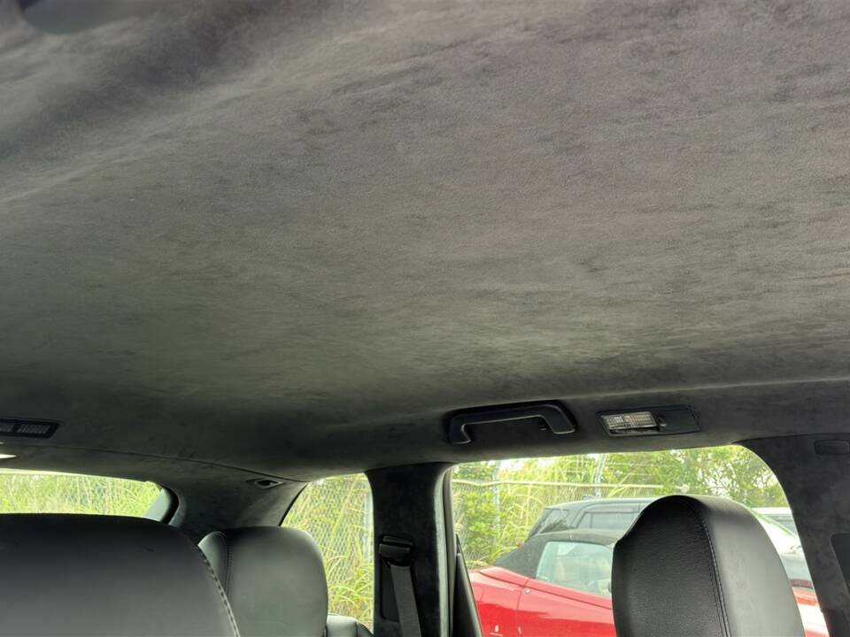 Image 36/50 of Porsche Cayenne Turbo (2007)