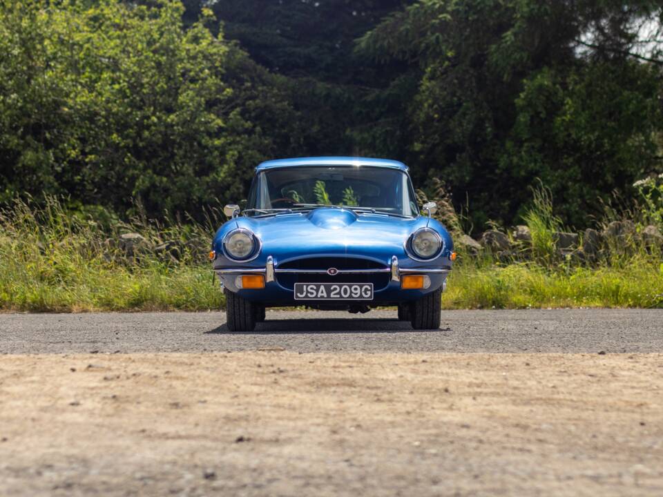 Image 48/50 of Jaguar E-Type (2+2) (1968)