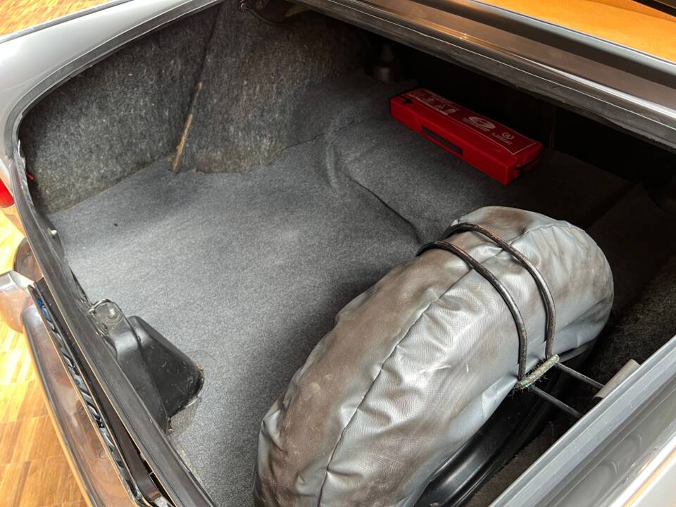 Image 26/34 de Peugeot 404 (1962)