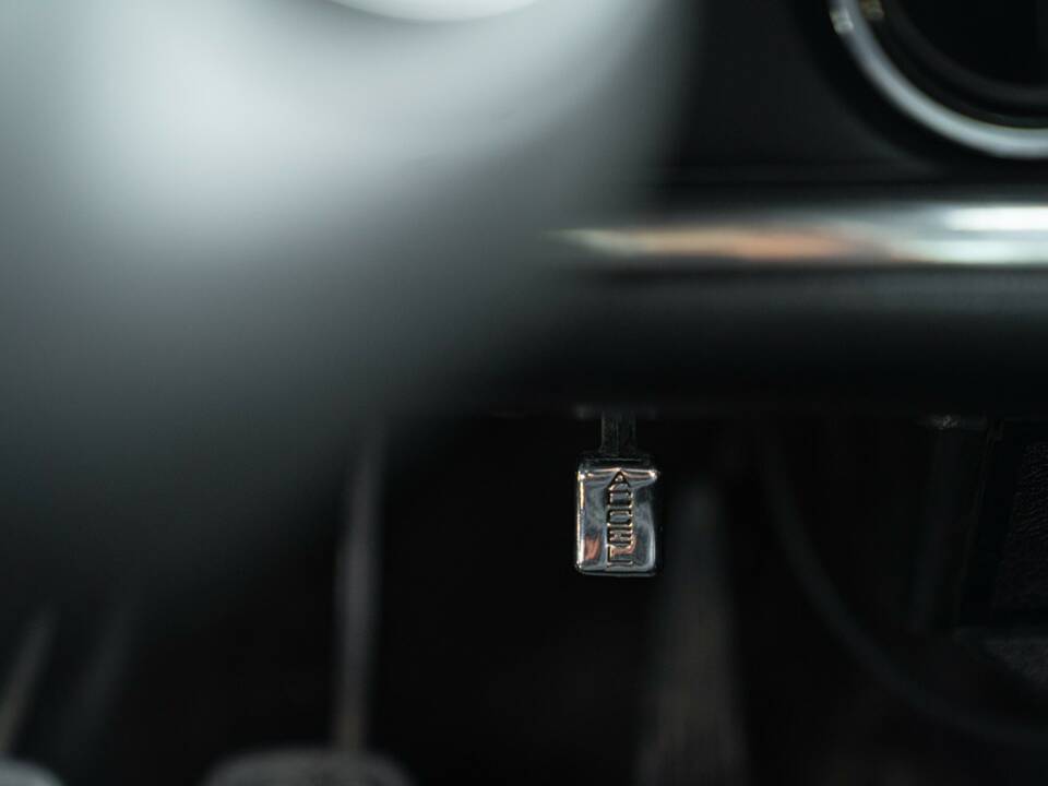 Bild 50/50 von Alfa Romeo Montreal (1972)