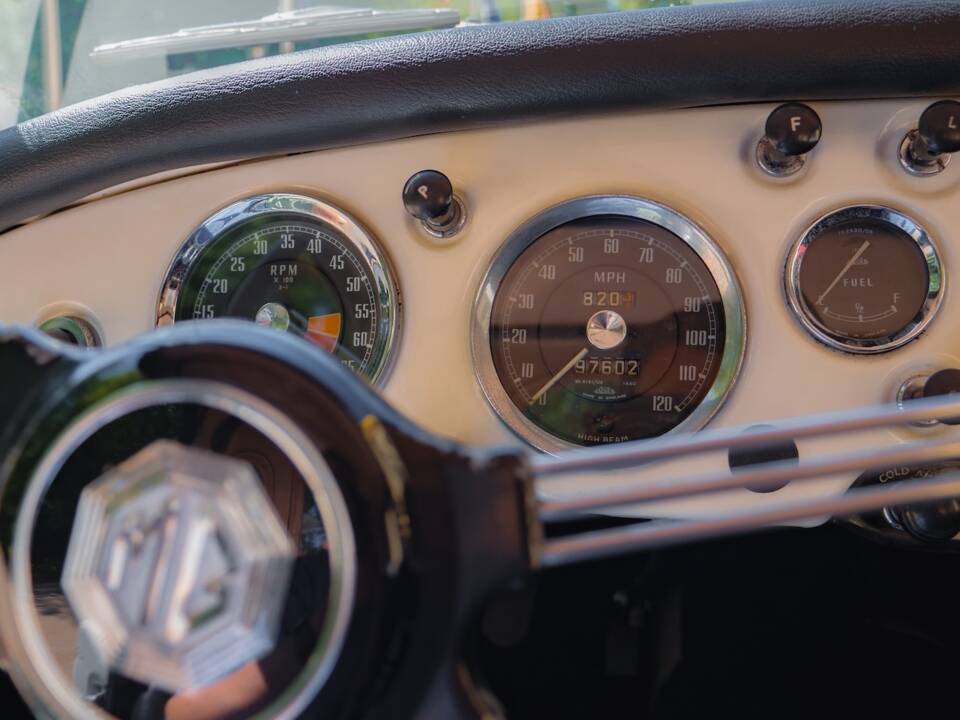 Bild 17/53 von MG MGA Twin Cam (1958)