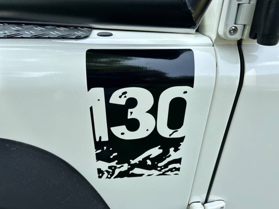 Bild 3/46 von Land Rover Defender 130 Double Cab (1998)