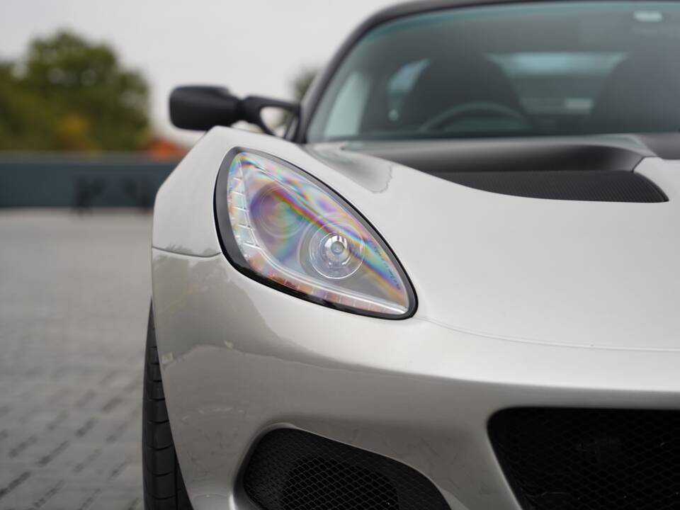 Image 29/50 of Lotus Elise Sport 240 &quot;Final Edition&quot; (2022)