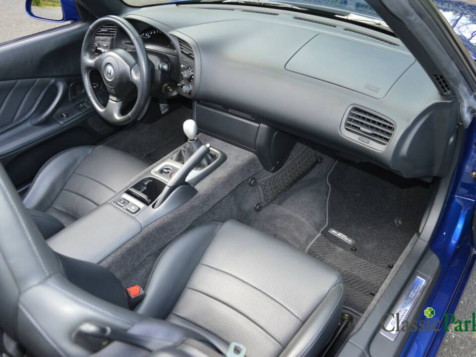 Bild 38/50 von Honda S 2000 (2000)