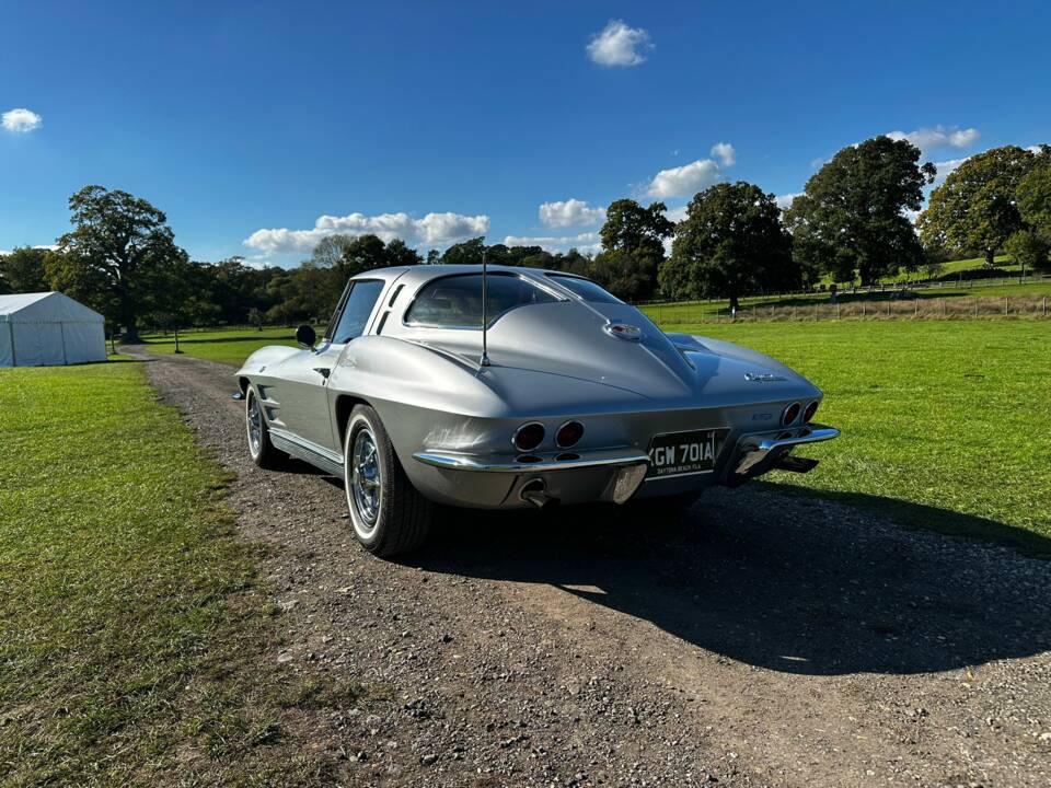 Bild 13/62 von Chevrolet Corvette Sting Ray (1963)
