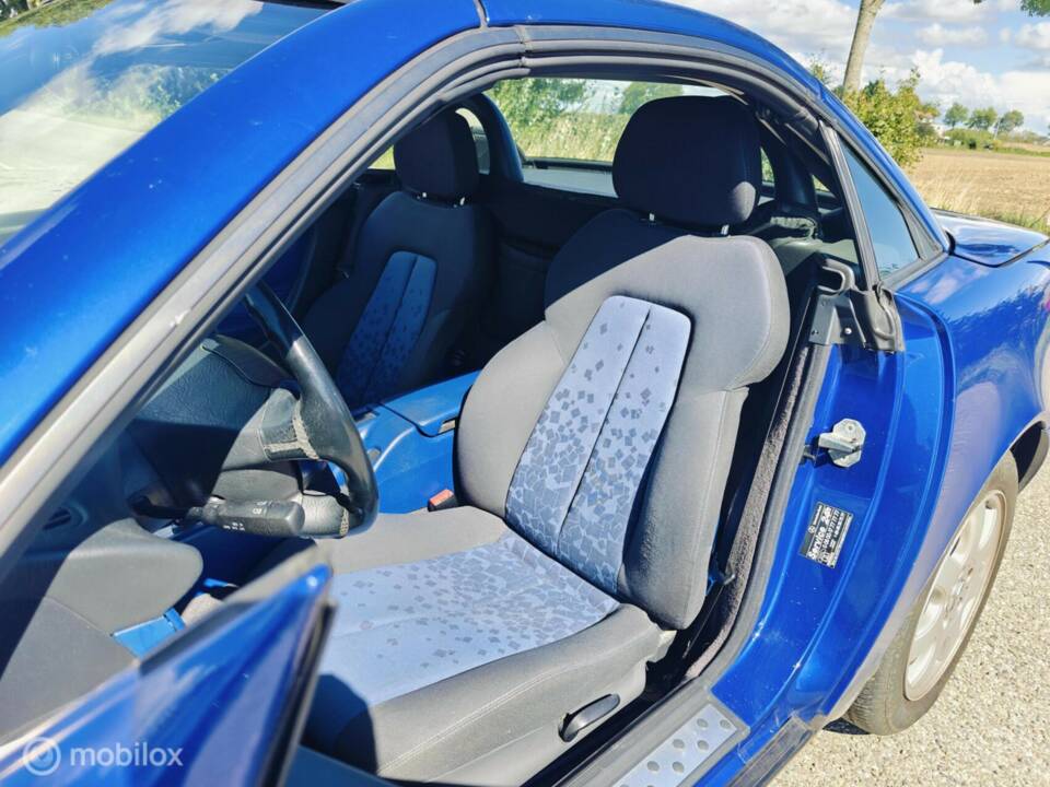 Bild 17/27 von Mercedes-Benz SLK 200 (1999)