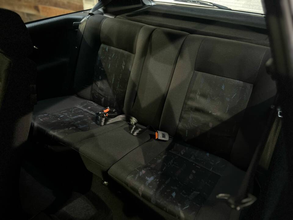 Image 30/50 de Volkswagen Golf III 2.0 16V GTI (1997)