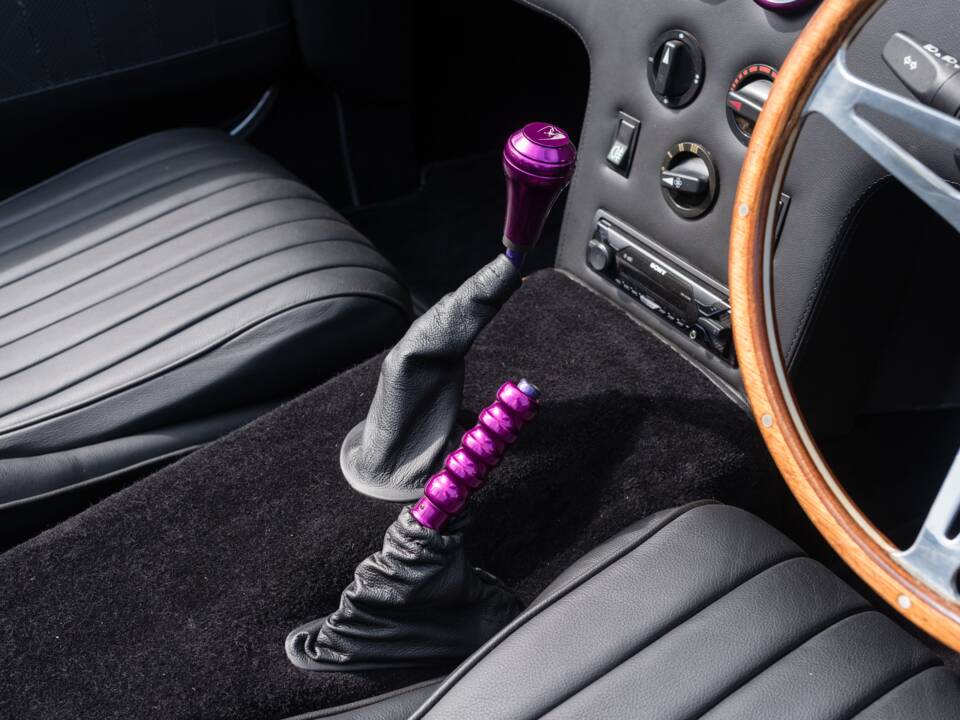 Image 38/55 of AC Cobra Mk IV (1989)