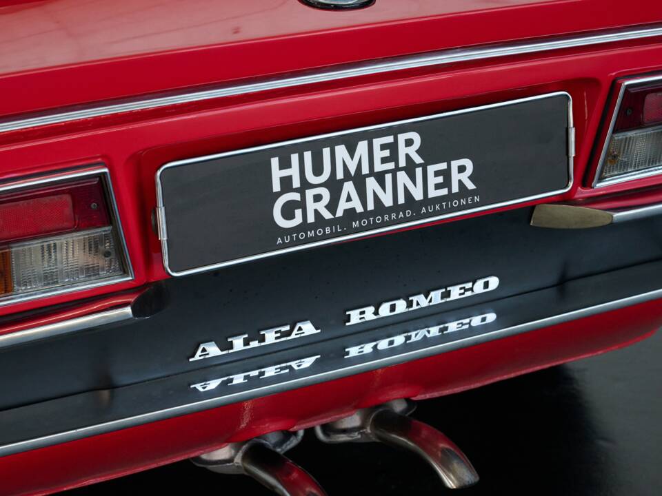 Image 13/50 of Alfa Romeo Montreal (1973)